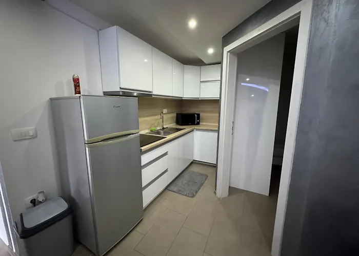 Apartma Okolica 科佩尔